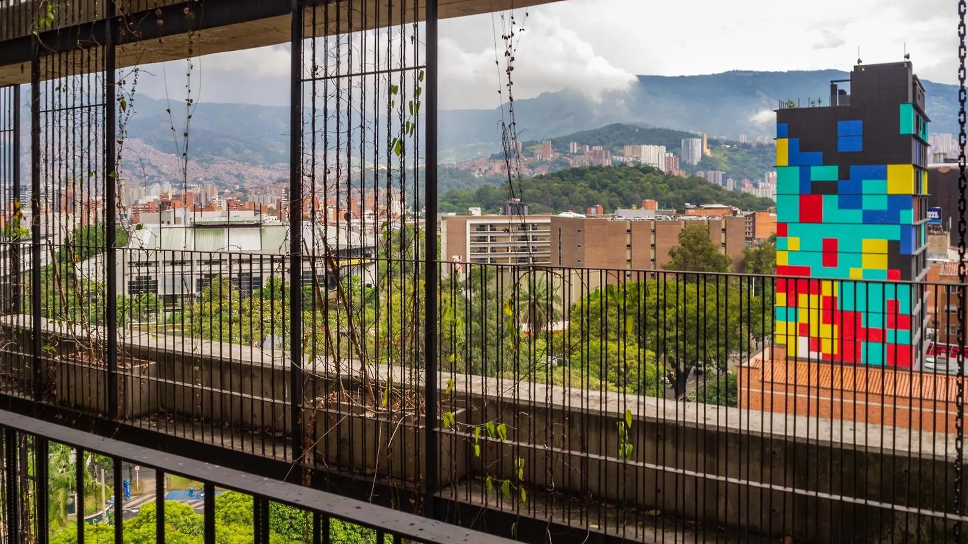 Luxury Laureles Loft Near Top Dining & Bars Medellín 0*,