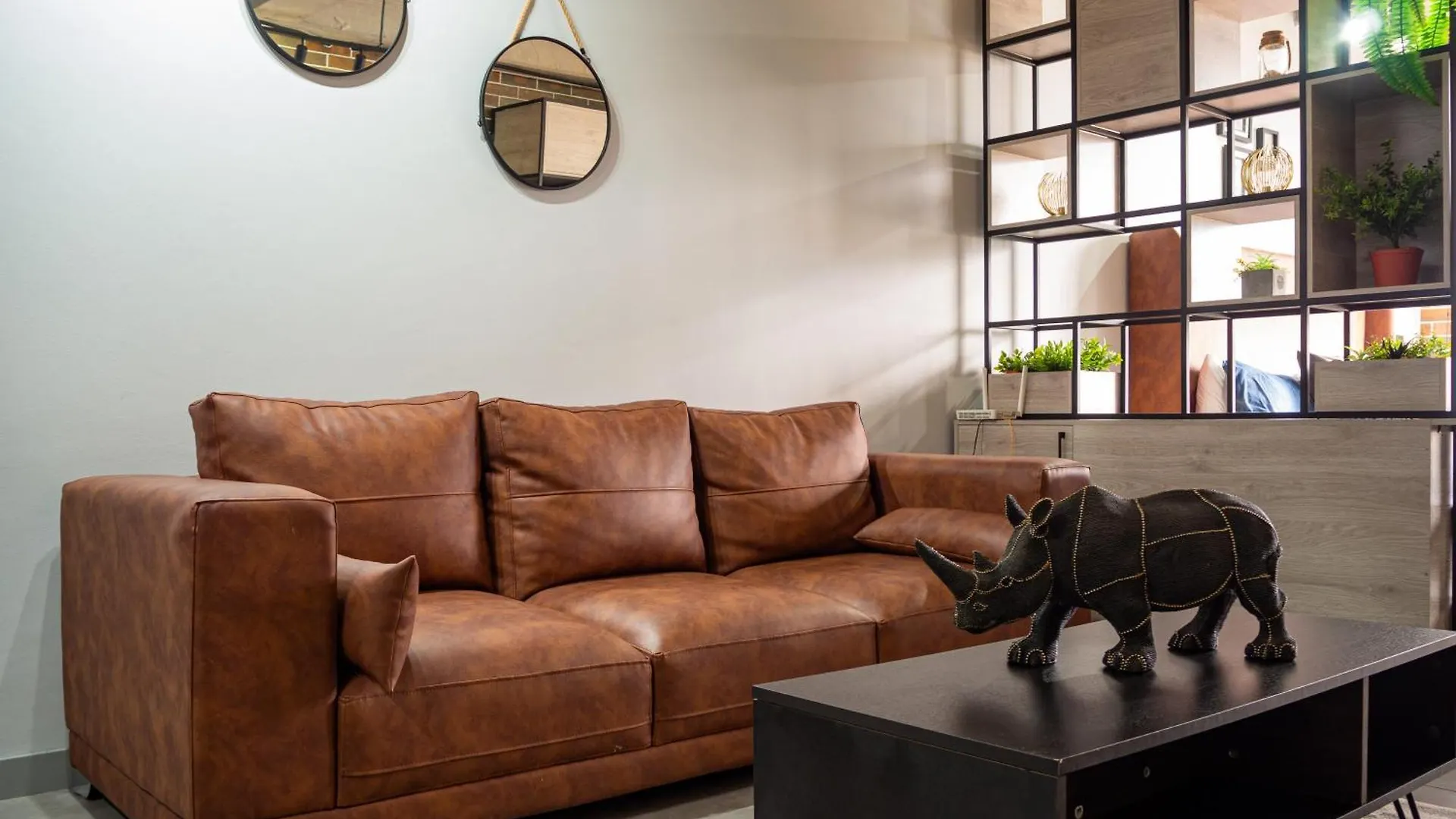 Luxury Laureles Loft Near Top Dining & Bars Medellín Apartament
